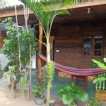 Garden Cottage Arugambay Arugam Bay Bagian luar foto